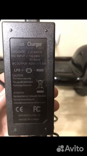 Зарядное устройство 36v (42)