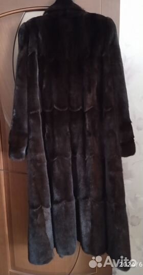 Продам норковую шубу и норковую шапку
