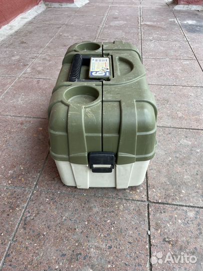 Ящик для рыболовных снастей