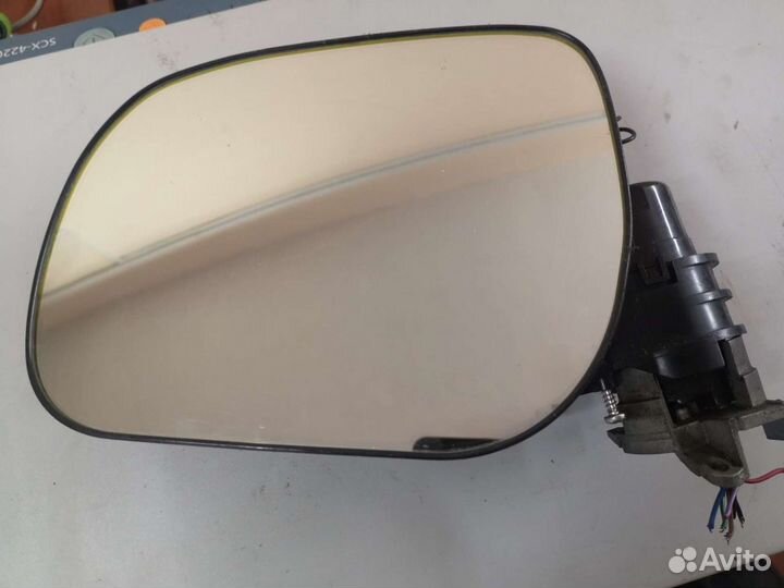 Зеркальный элемент с моторчиком левый раф 4 2006г