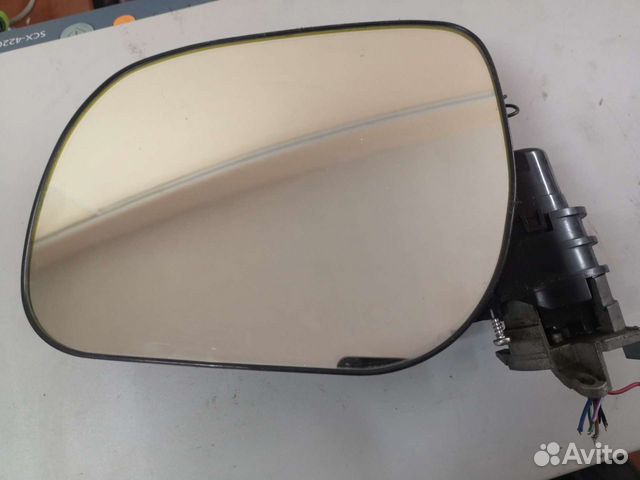 Зеркальный элемент с моторчиком левый раф 4 2006г