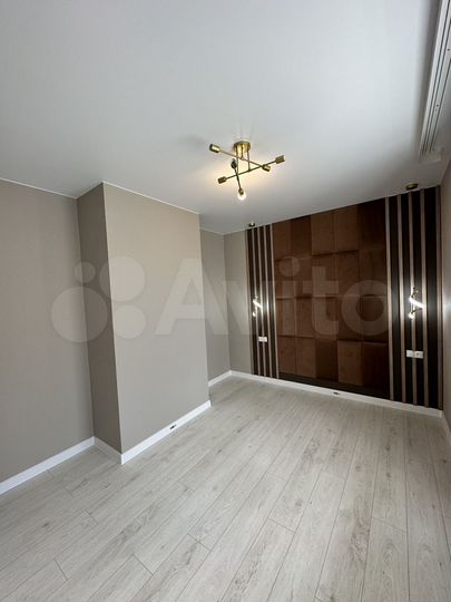 2-к. квартира, 60 м², 6/22 эт.