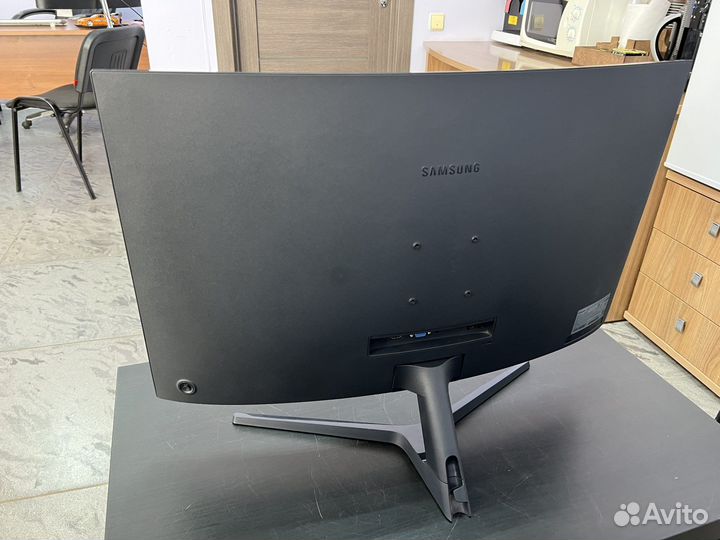 Монитор samsung c32r500fhi