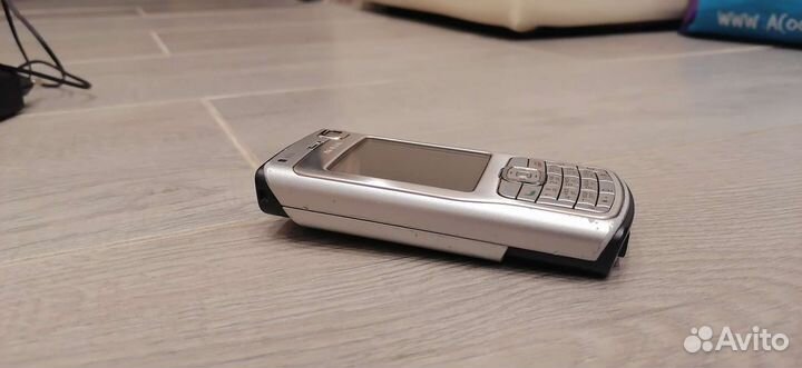 Телефон Nokia N70