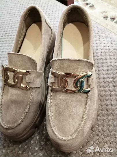 Туфли лоферы женские