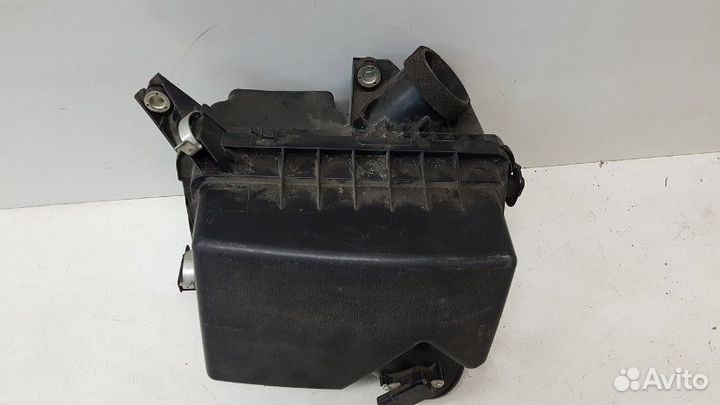 Корпус воздушного фильтра Toyota Camry V55 2014