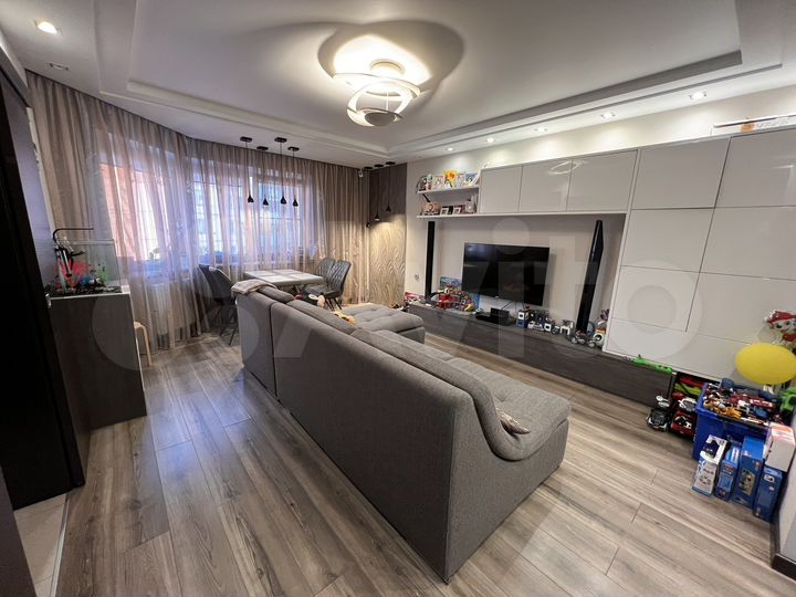 3-к. квартира, 87 м², 19/22 эт.