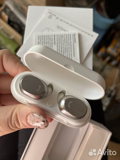 Беспроводные наушники elari