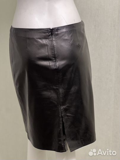 Gianni versace,юбка,жилет,кардиган.Италия