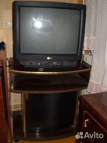 Тумба под телевизор