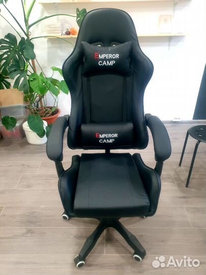 Игровое кресло Emperor Camp черное