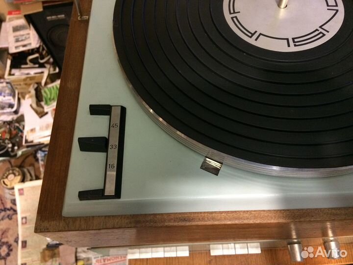 Проигрыватель виниловых пластинок supraphon