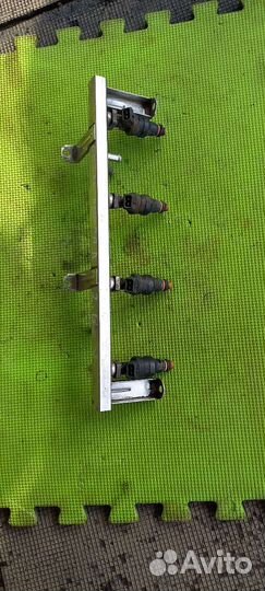 Рампа для форсунок Опель Омега А