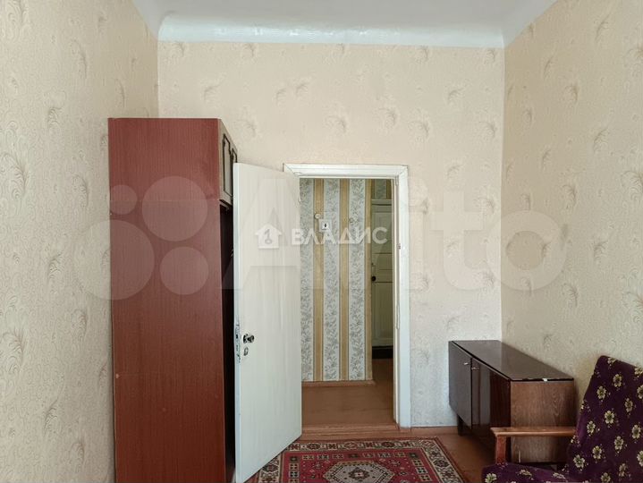 2-к. квартира, 50 м², 1/3 эт.