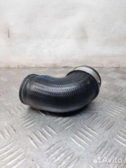 Патрубок интеркулера Audi A4 B6 1.9 2005