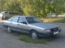 Audi 100 2.4 MT, 1985, битый, 500 000 км, с пробегом, цена 80 000 руб.