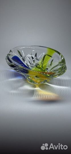 Винтажная ваза конфетница Богемское цветное стекло