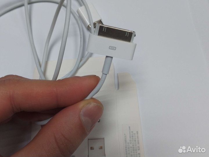 Кабель для iPhone 4/4s и iPad 1/2/3