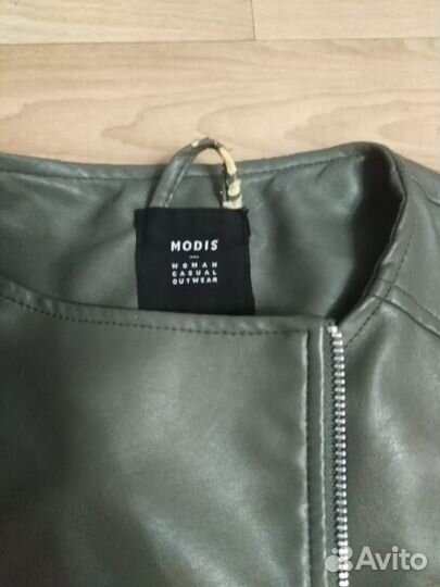 Куртка кожаная женская