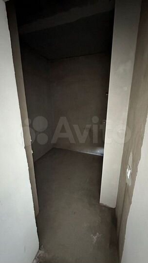 Квартира-студия, 32,8 м², 1/9 эт.