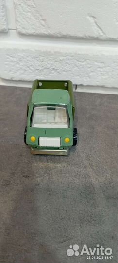 Машинка моделька Новая СССР