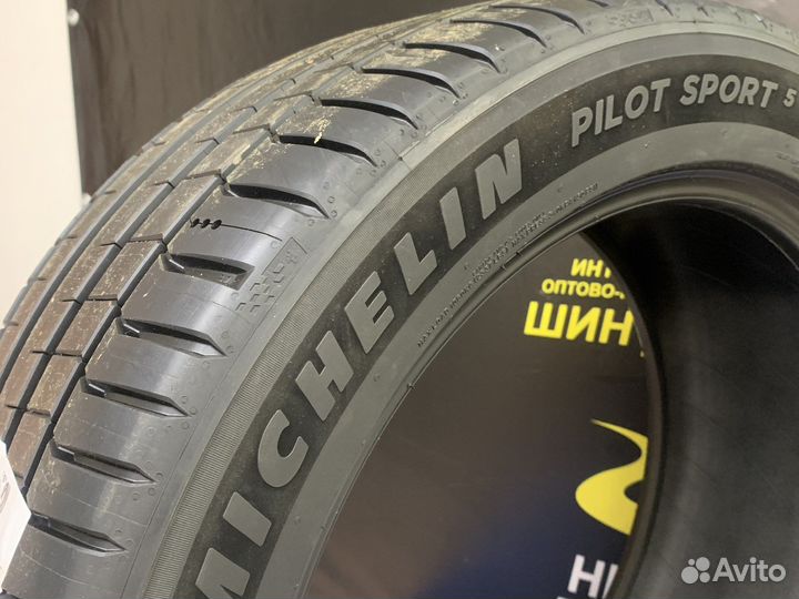Michelin Pilot Sport 4 S 275/30 R20 97Y