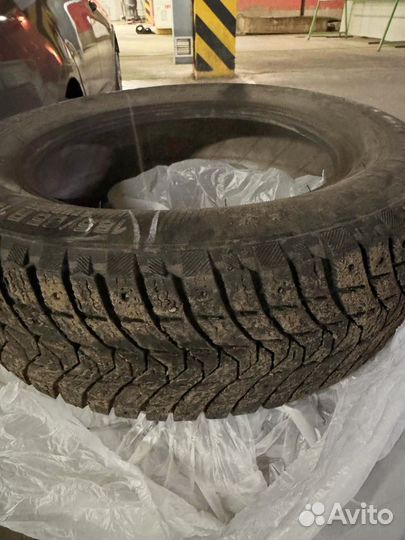 Michelin X-Ice North 185/65 R15 92T