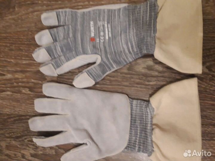 Перчатки