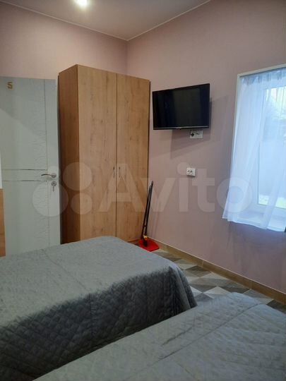 Комната 11 м² в 3-к., 1/2 эт.