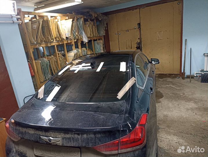 Лобовое стекло Toyota ALphard (2015) лев,руль