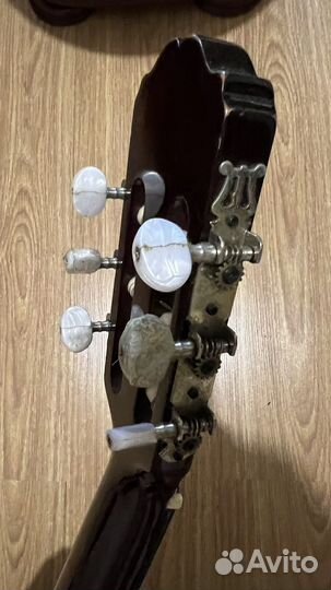 Акустическая гитара бу