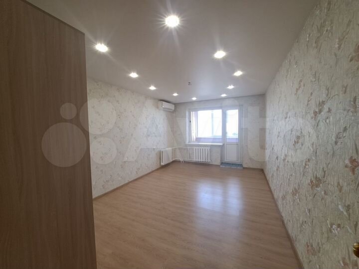 3-к. квартира, 85 м², 10/10 эт.