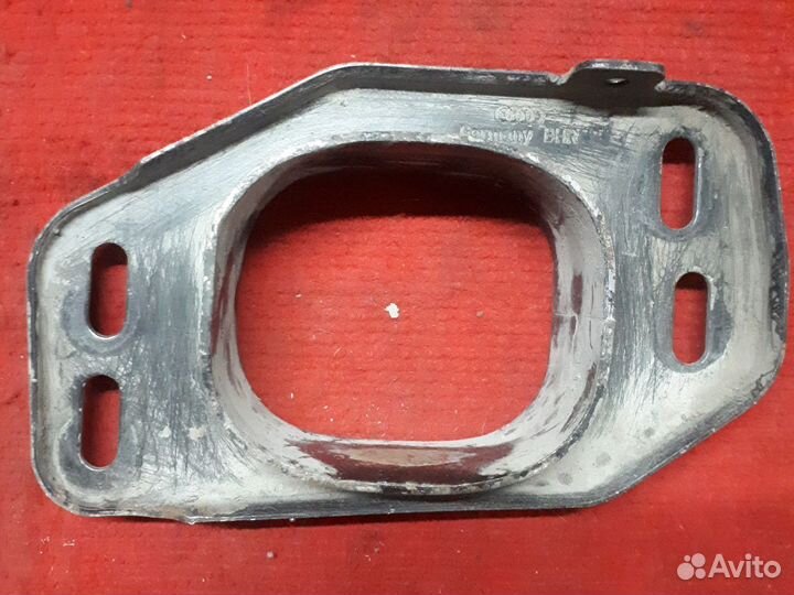 Упор переднего кронштейна двигателя ауди а6с5