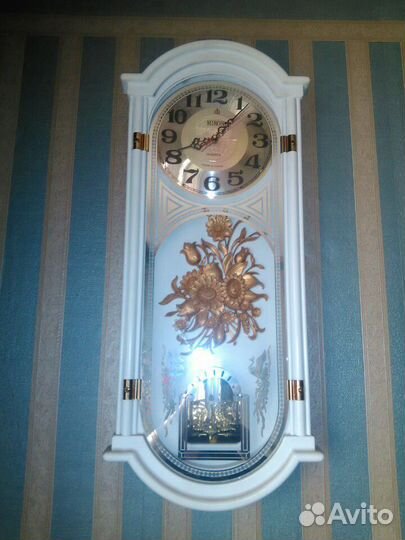 Часы настенные кварцевые