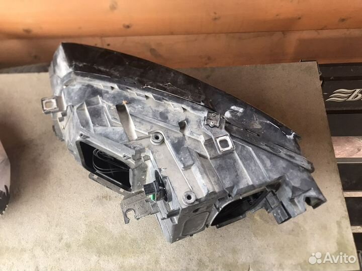 Фара Передняя Правая Audi Q5