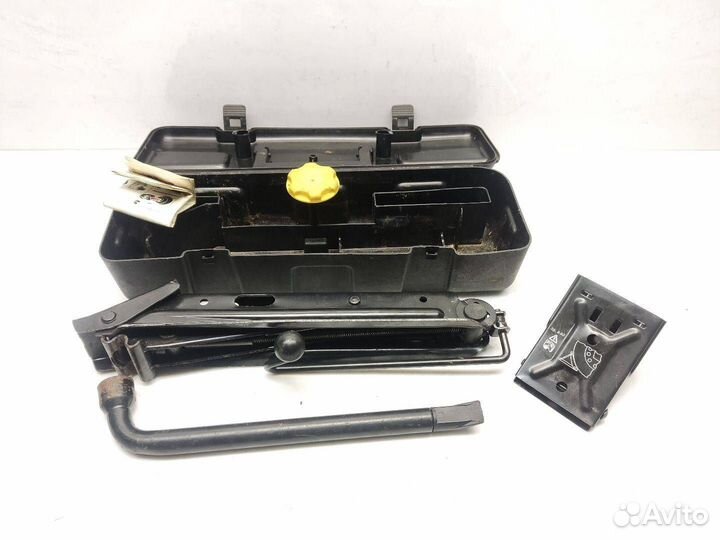 Домкрат Land Rover Freelander рест. 2006 KAR000020