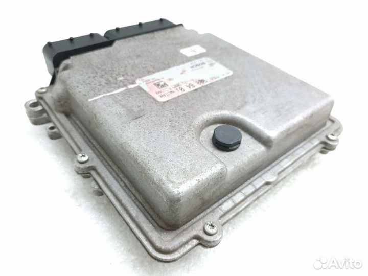 Блок управления двигателем Mercedes-Benz Glc-Class