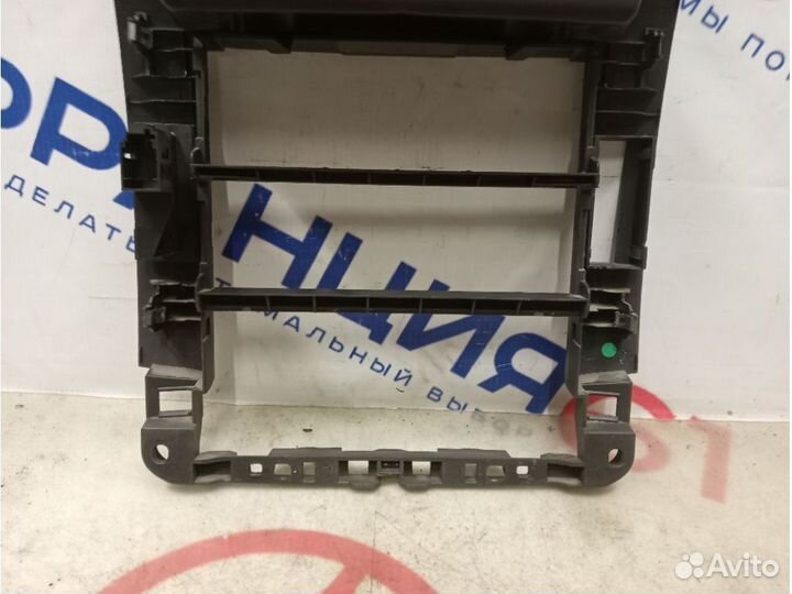 Накладка центральной консоли citroen jumpy 3