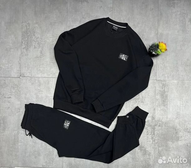 Спортивный костюм calvin klein