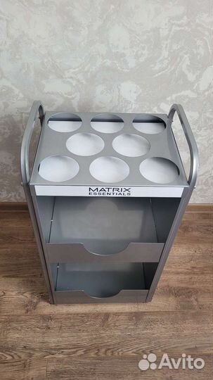 Тележка парикмахерская новая в упаковке