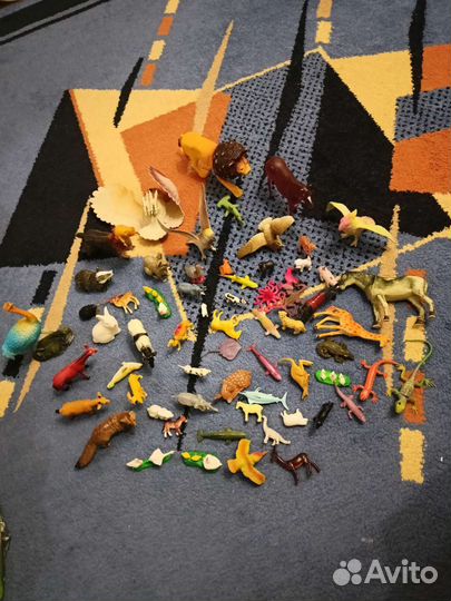 Набор фигурок животных