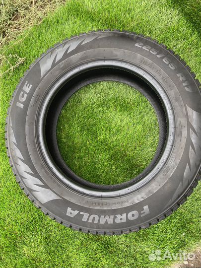 Continental ContiIceContact 4x4 225/65 R17