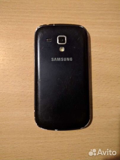 Телефон Samsung