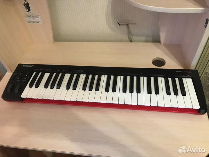 Миди клавиатура nectar se 49