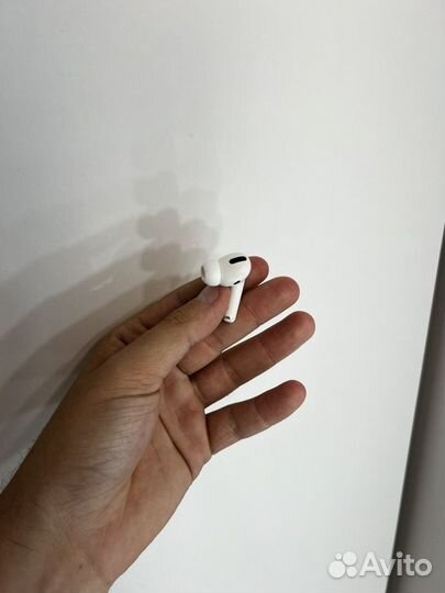 AirPods Pro 1 го поколения оригинал