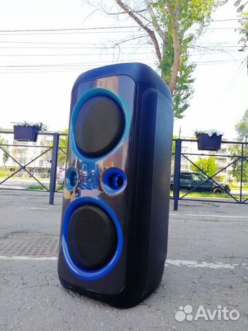 Портативная колонка на 1200W + караоке