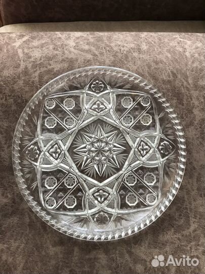 Хрустальное блюдо