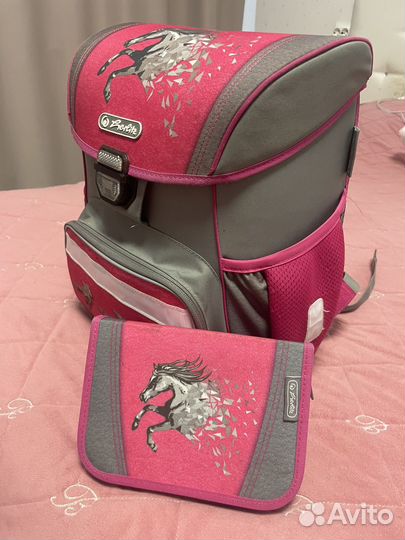 Школьный рюкзак