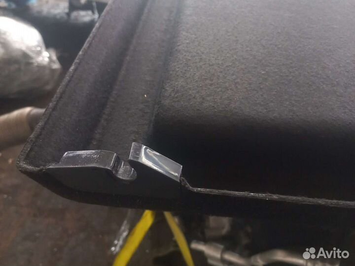 Задняя полка Шкода Рапид