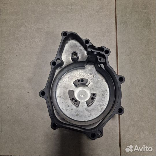 Yamaha R6 03-05 крышка генератора